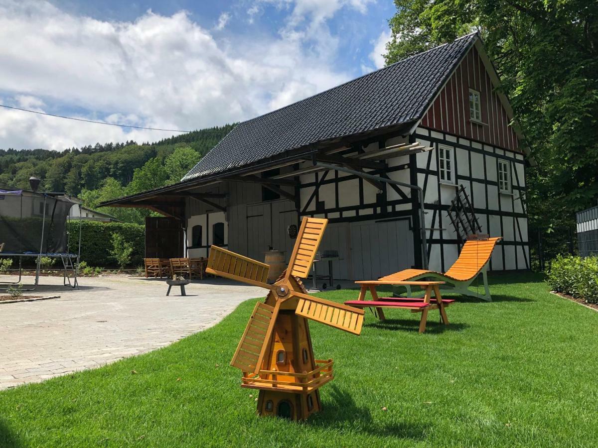 Ferienhof Donner An Der Wenne Эслоэ Экстерьер фото